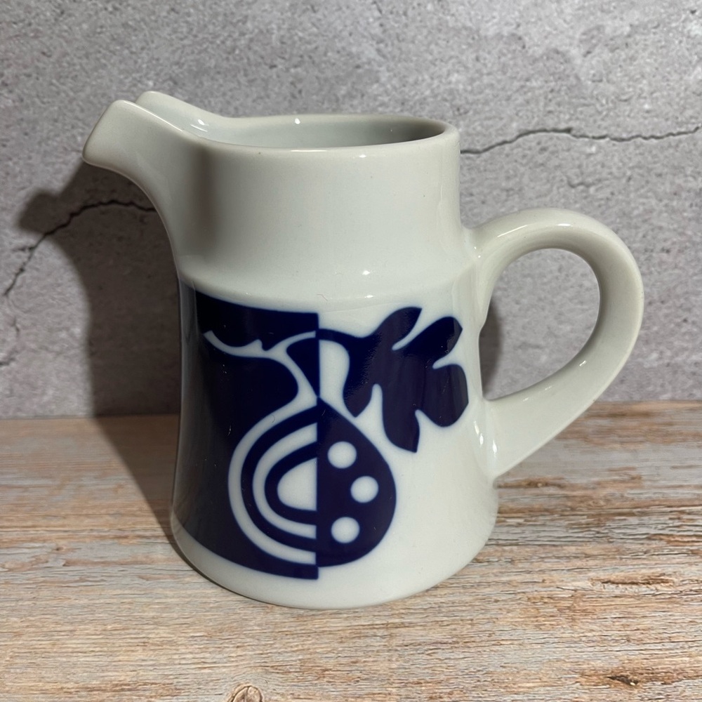 Noritake FRUITFUL Primastone Creamer
Jug Pitcher Stoneware Japan